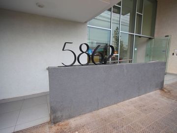 Se Vende Home Studio en Av. Vicuña Mackenna - La Florida