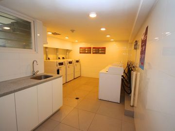 Se Vende Home Studio en Av. Vicuña Mackenna - La Florida