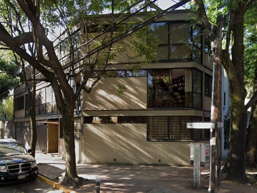 Departamento en Venta. San Miguel Chapultepec II Sección, Miguel Hidalgo. Remate Hipotecario.