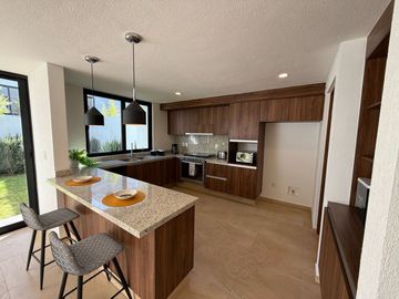CASA EN PREVENTA EN JURIQUILLA, QRO