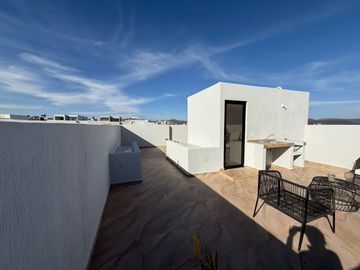 CASA EN PREVENTA EN JURIQUILLA, QRO