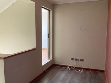 Excelente Oportunidad! Hermosa Casa con piscina en Venta  con 302 mts de superficie y 179 mts construidos en Valle del Mar, Antofagasta