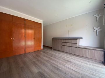Excelente Oportunidad! Hermosa Casa con piscina en Venta  con 302 mts de superficie y 179 mts construidos en Valle del Mar, Antofagasta