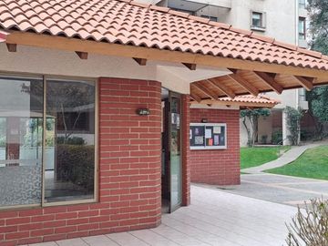 Dpto en Venta en las Condes 2dorm 2baños 1estac 1bodega