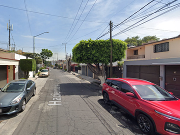 Casa En Venta Col. Prados del Rosario Remate Bancario