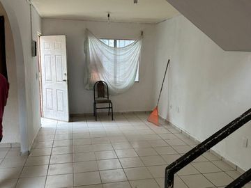 VENDO CASA CERCA DEL AEROPUERTO