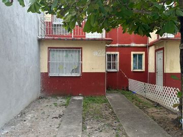 VENDO CASA CERCA DEL AEROPUERTO