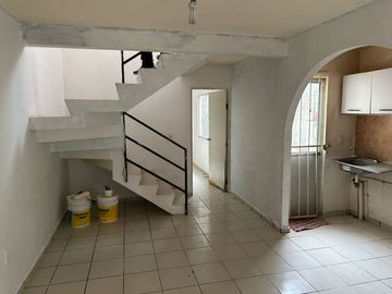 VENDO CASA CERCA DEL AEROPUERTO