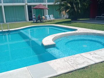 VENTA DE HOTEL EN COCOYOC FUNCIONANDO AL 100%