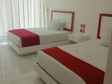 VENTA DE HOTEL EN COCOYOC FUNCIONANDO AL 100%