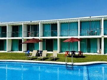 VENTA DE HOTEL EN COCOYOC FUNCIONANDO AL 100%