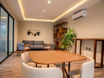 Exclusivo Penthouse con Alberca Privada en Aldea Zama, Tulum