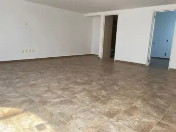 CASA EN VENTA DE REMATE BANCARIO EN RESIDENCIAL FONTANA SATELITE, EDO. MEX.