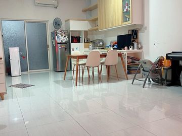 Rumah Semi Furnished Siap Huni Lokasi Perumahan Pondok Tjandra Indah Waru Sidoarjo