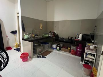 Rumah Semi Furnished Siap Huni Lokasi Perumahan Pondok Tjandra Indah Waru Sidoarjo