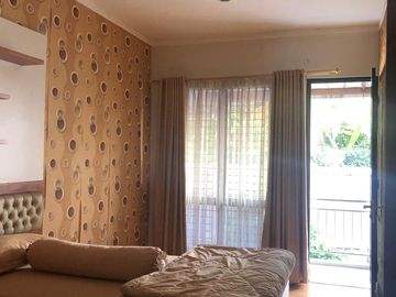 DIJUAL CEPAT! Rumah Bergaya Eropa Mewah di Perumahan Discovery Bintaro Jaya