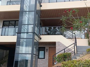 RFO: Windsor House and Lot with Elevator at The Perch, Antipolo City