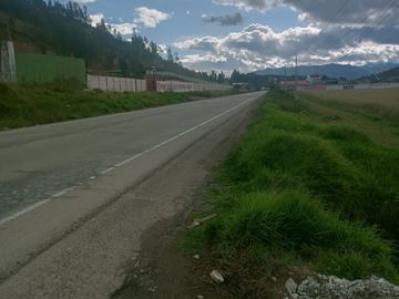 🏡 Terreno en Venta en Cachimayo – Cusco