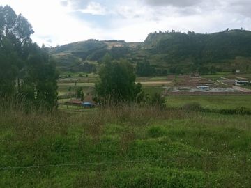 🏡 Terreno en Venta en Cachimayo – Cusco