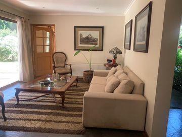 Se vende linda casa en sector oriente de Talca