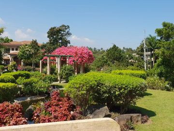 Pre-owned house with big garden in Ponderosa Leisure Farms Brgy.  Ulat, Silang Cavite