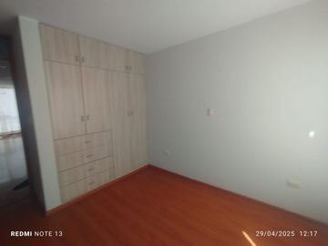 VENDO LINDO DUPLEX (SEGUNDO PISO) EN URB ARRAYANES  CON COCHERA