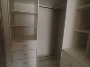 VENDO LINDO DUPLEX (SEGUNDO PISO) EN URB ARRAYANES  CON COCHERA