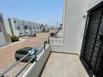 Venta de Casa en Condominio en Santa Fe Lifestyle, Xochitepec, Morelos