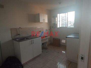 ID: 1138222 ✨ Oferta Exclusiva: Amplio Departamento En Chorrillos Con Cochera + Depósito (Incluye Aires Para Dúplex)