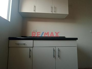 ID: 1138222 ✨ Oferta Exclusiva: Amplio Departamento En Chorrillos Con Cochera + Depósito (Incluye Aires Para Dúplex)