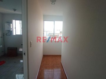 ID: 1138222 ✨ Oferta Exclusiva: Amplio Departamento En Chorrillos Con Cochera + Depósito (Incluye Aires Para Dúplex)