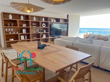 Exclusivo Departamento Frente al Mar con Amplios Espacios y Vista Inigualable