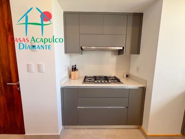 Exclusivo Departamento Frente al Mar con Amplios Espacios y Vista Inigualable