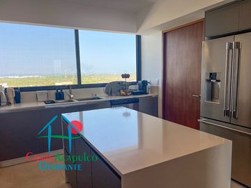 Exclusivo Departamento Frente al Mar con Amplios Espacios y Vista Inigualable