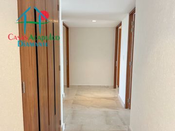 Exclusivo Departamento Frente al Mar con Amplios Espacios y Vista Inigualable