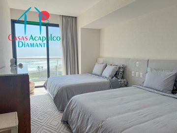Exclusivo Departamento Frente al Mar con Amplios Espacios y Vista Inigualable