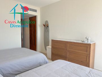 Exclusivo Departamento Frente al Mar con Amplios Espacios y Vista Inigualable