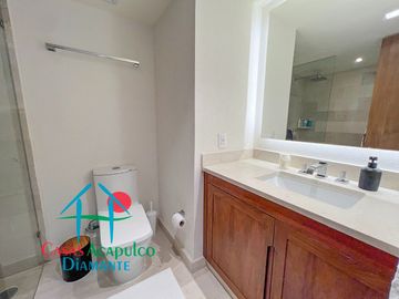 Exclusivo Departamento Frente al Mar con Amplios Espacios y Vista Inigualable