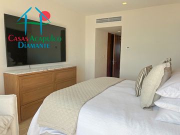 Exclusivo Departamento Frente al Mar con Amplios Espacios y Vista Inigualable