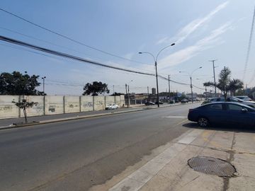 SE VENDE TERRENO DE 16,634 M2 EN PLENA AV ARGENTINA ZONIF I2