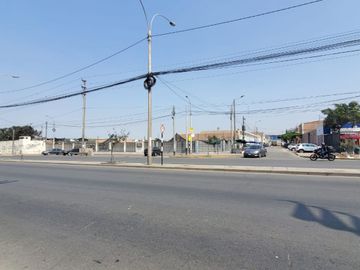 SE VENDE TERRENO DE 16,634 M2 EN PLENA AV ARGENTINA ZONIF I2