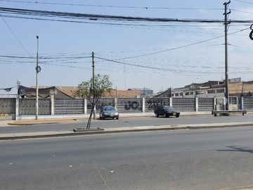 SE VENDE TERRENO DE 16,634 M2 EN PLENA AV ARGENTINA ZONIF I2