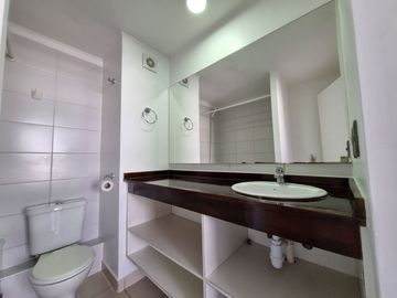 Real Oportunidad de Inversión: Venta de Depto. 1 dormitorio con Estacionamiento.