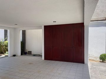 CASA EN VENTA AL REAL EN SAN FRANCISCO DEL RINCÓN, GTO