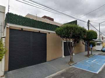 CASA EN VENTA QUITO, LINDAVISTA, GUSTAVO A MADERO