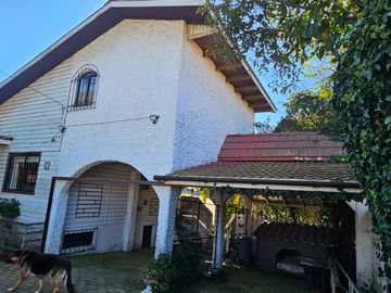 CASA A 2 CUADRAS DE AV. CONCON REÑACA, A PASOS DE PLAZA EL PRADO