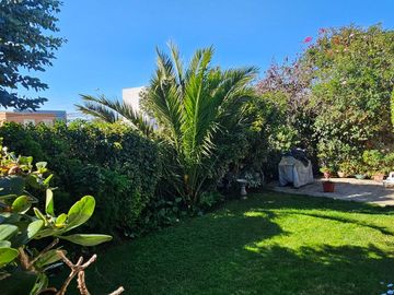 CASA A 2 CUADRAS DE AV. CONCON REÑACA, A PASOS DE PLAZA EL PRADO