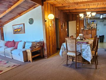 CASA A 2 CUADRAS DE AV. CONCON REÑACA, A PASOS DE PLAZA EL PRADO