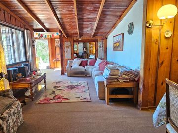 CASA A 2 CUADRAS DE AV. CONCON REÑACA, A PASOS DE PLAZA EL PRADO