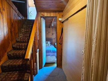 CASA A 2 CUADRAS DE AV. CONCON REÑACA, A PASOS DE PLAZA EL PRADO